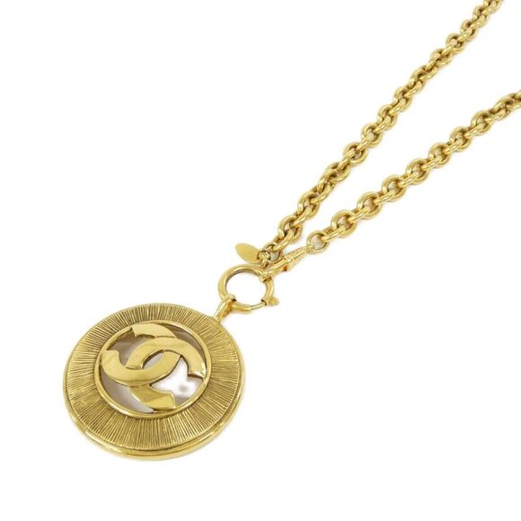 Chanel Necklace - Picture 1 of 6